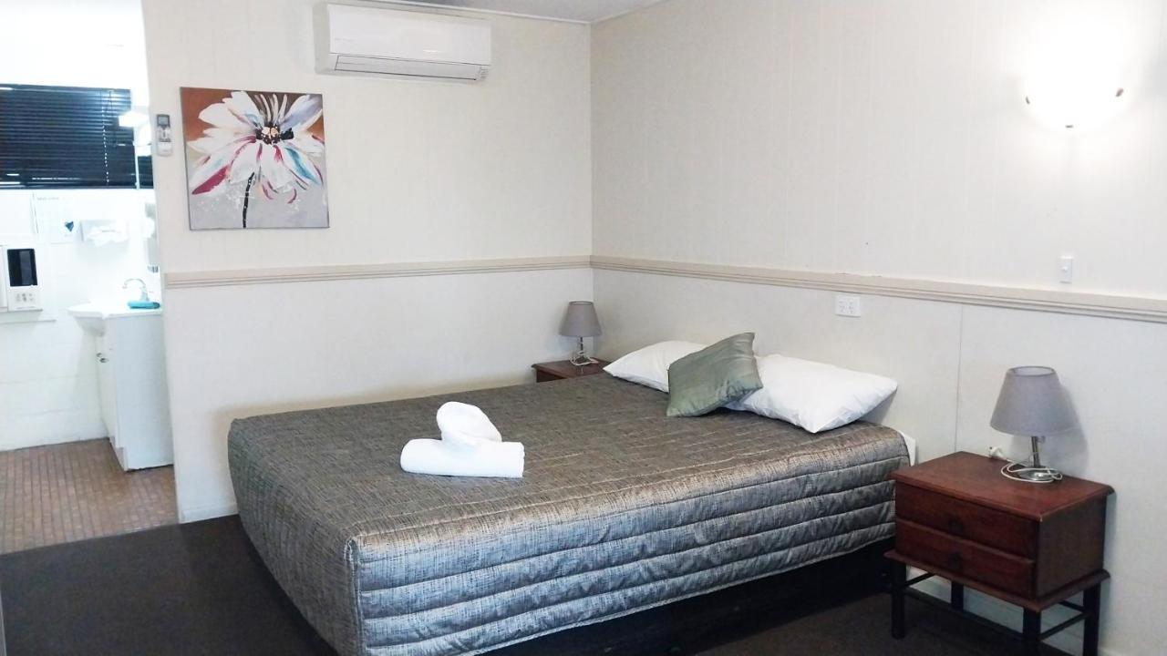 Miners Lodge Motor Inn Mackay Exteriör bild