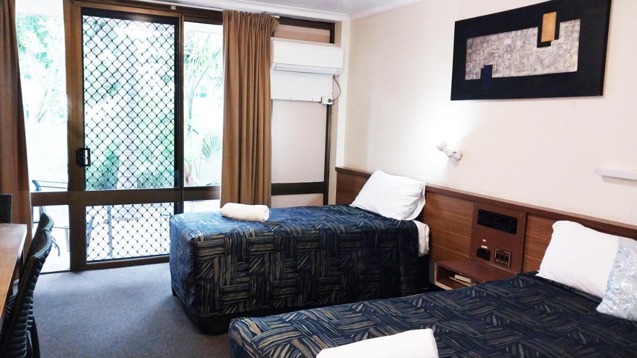 Miners Lodge Motor Inn Mackay Exteriör bild