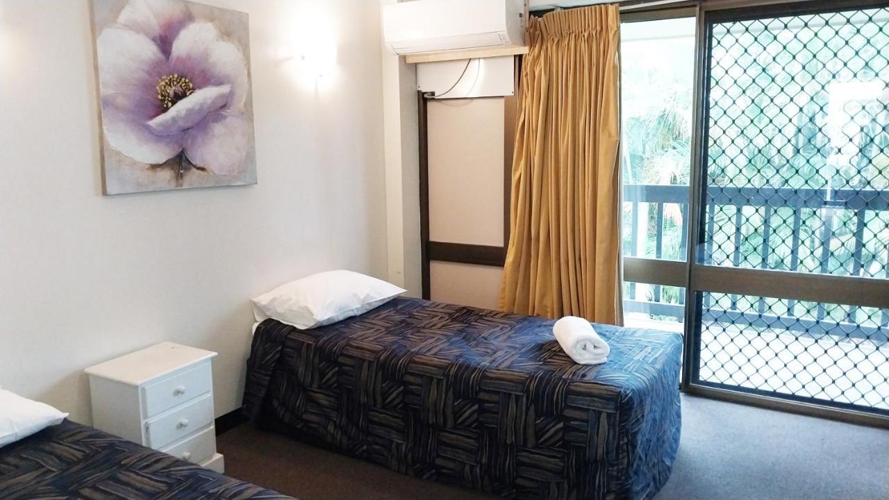 Miners Lodge Motor Inn Mackay Exteriör bild