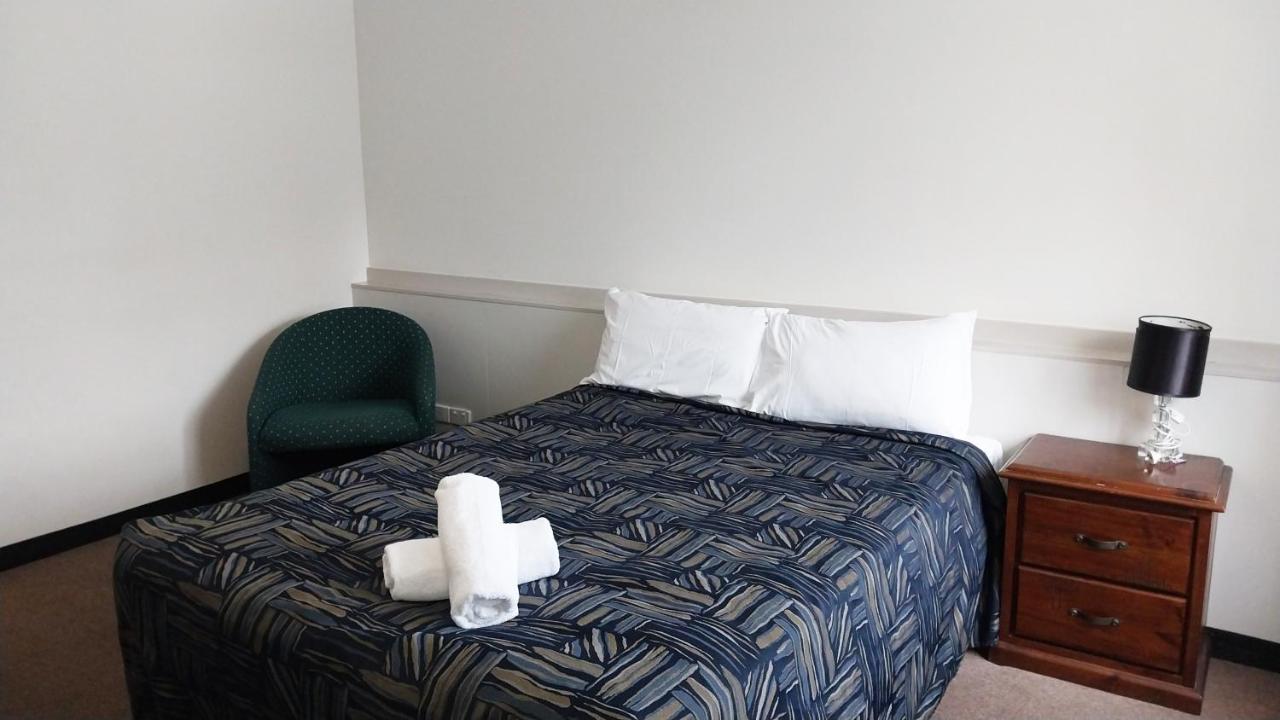 Miners Lodge Motor Inn Mackay Exteriör bild