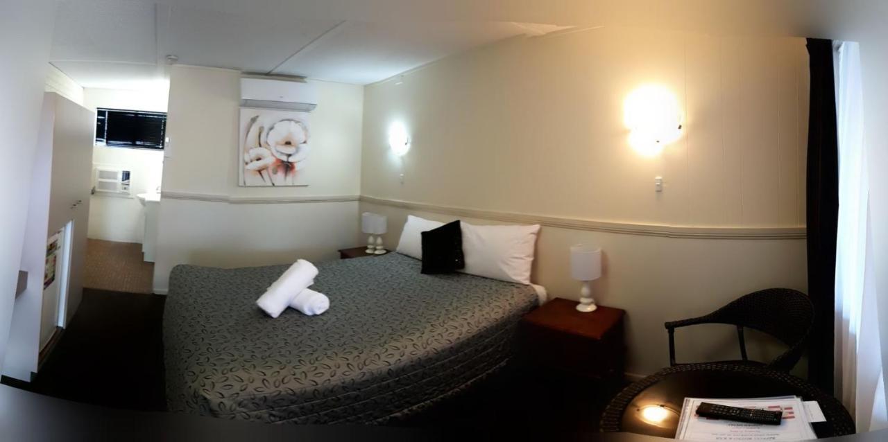 Miners Lodge Motor Inn Mackay Exteriör bild